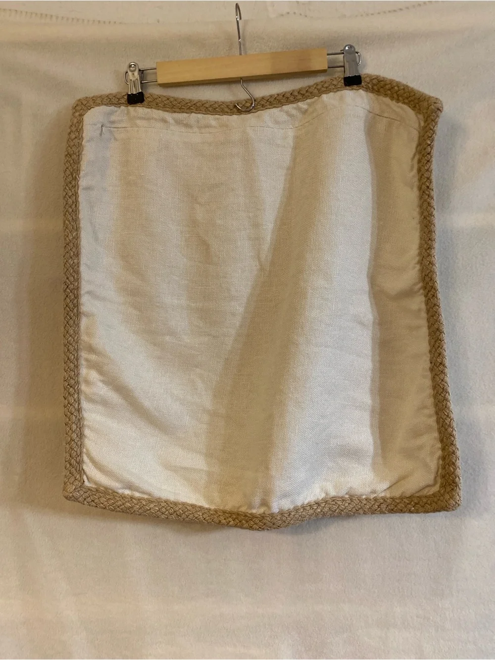 Pottery Barn ivory 100% linen jute braid edge 20